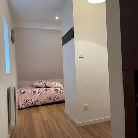 Les Lavandieres アパート